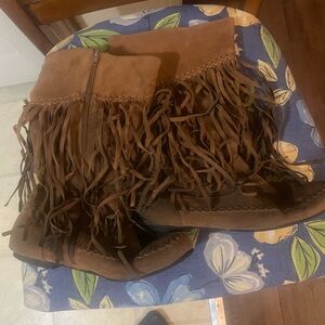 Fringe Suede Boots - Brown